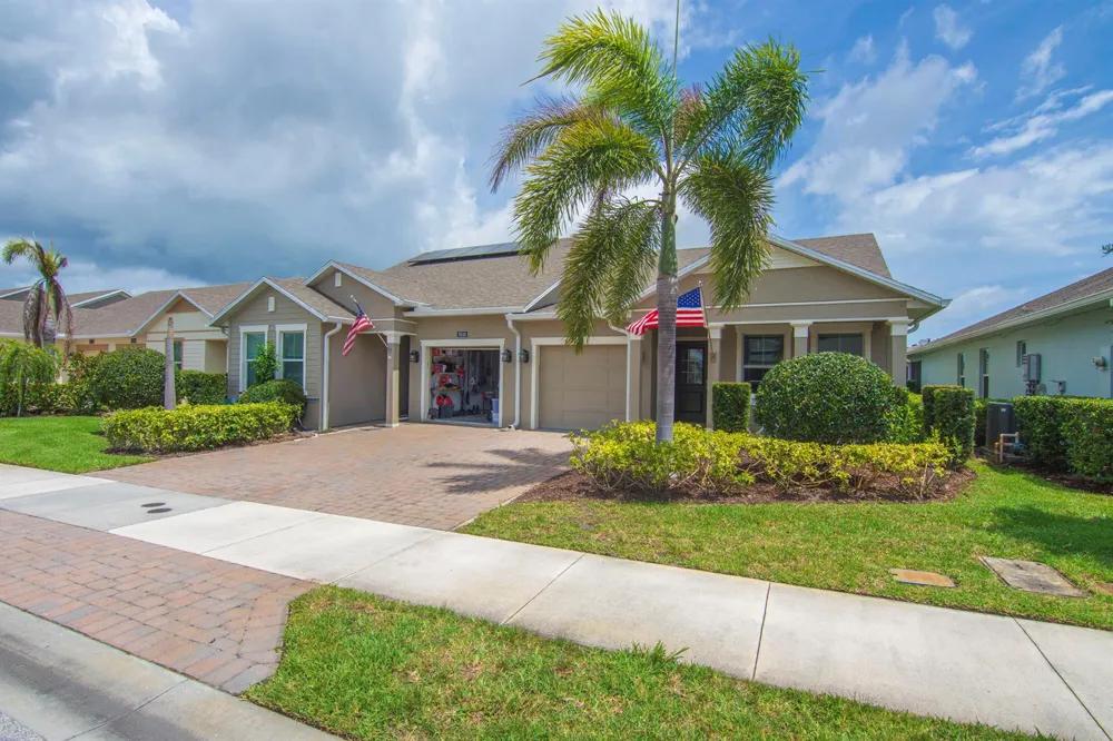 5932 Spicewood Lane Vero Beach, FL 32966