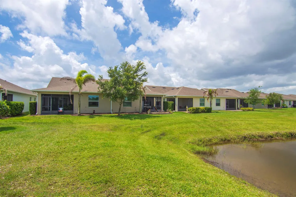 5932 Spicewood Lane Vero Beach, FL 32966