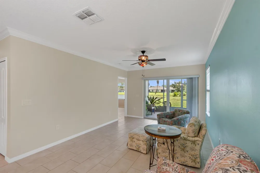 5932 Spicewood Lane Vero Beach, FL 32966