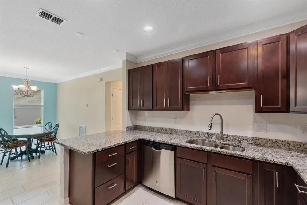 5932 Spicewood Lane Vero Beach, FL 32966