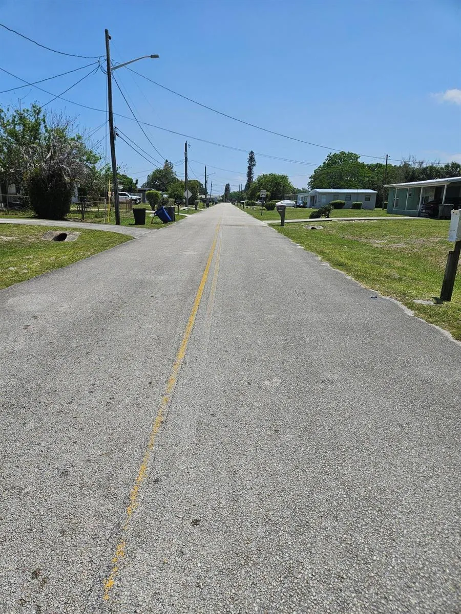 1909 16th Street Fort Pierce, FL 34950