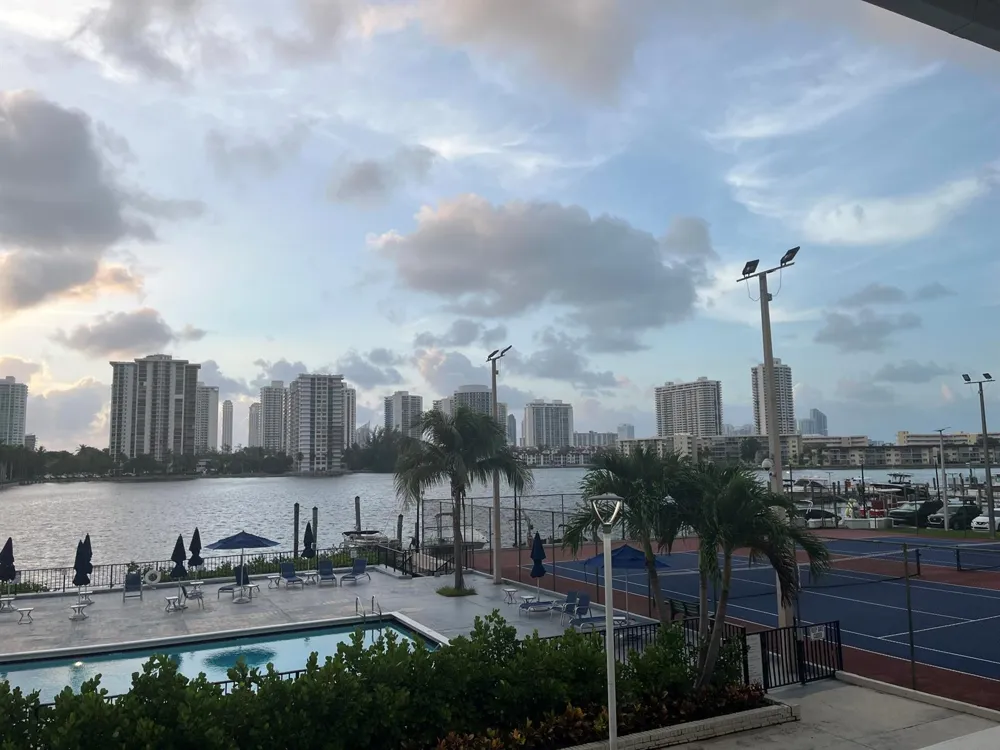 2750 NE 183rd Street #Ph Aventura, FL 33160