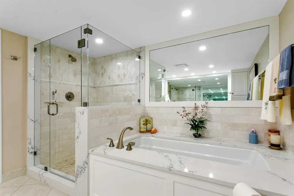 5070 Ocean Drive #10c Singer Island, FL 33404