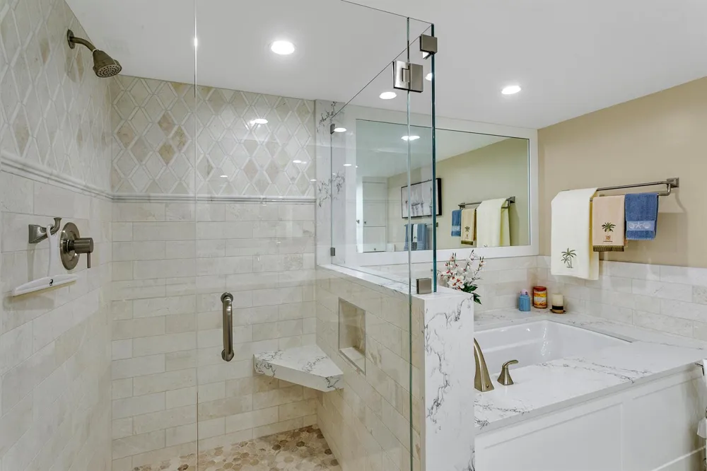 5070 Ocean Drive #10c Singer Island, FL 33404
