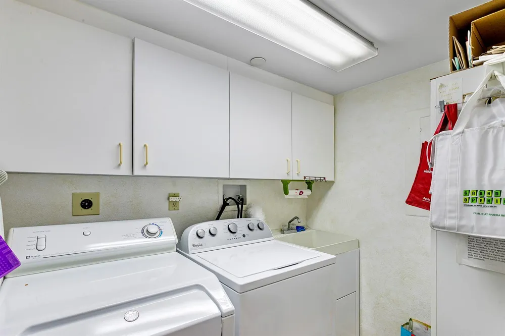 5070 Ocean Drive #10c Singer Island, FL 33404