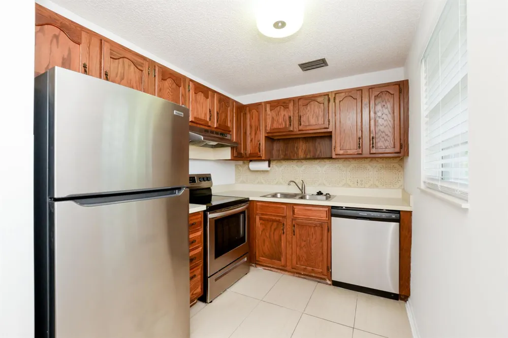 8 Lake Vista Trail #205 Port St. Lucie, FL 34952