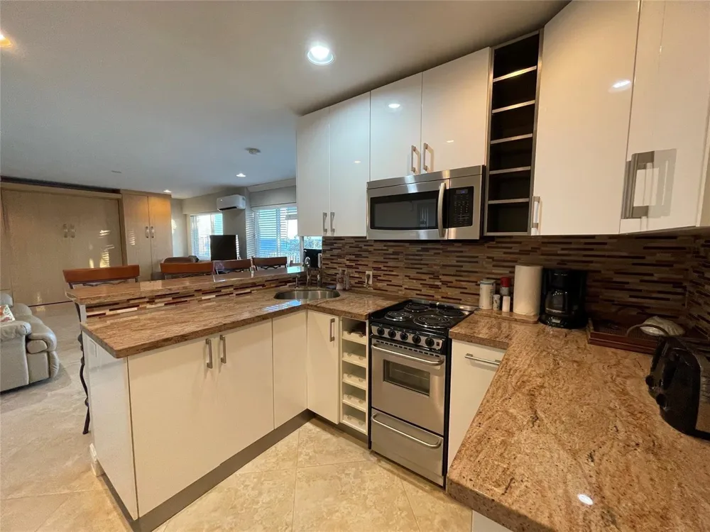 4564 El Mar Drive #5 Lauderdale By The Sea, FL 33308