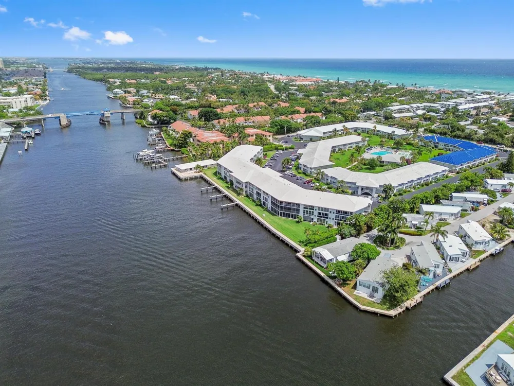 5540 Ocean Boulevard #107 Ocean Ridge, FL 33435