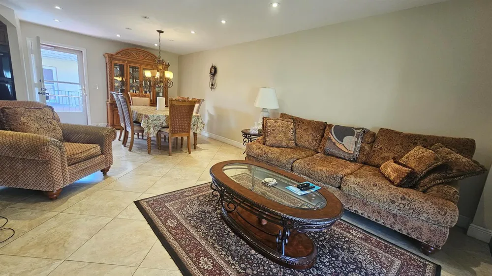 504 Davis Road #96 Palm Springs, FL 33461