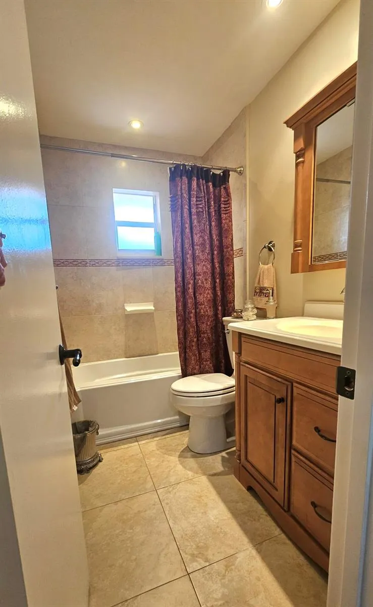 504 Davis Road #96 Palm Springs, FL 33461