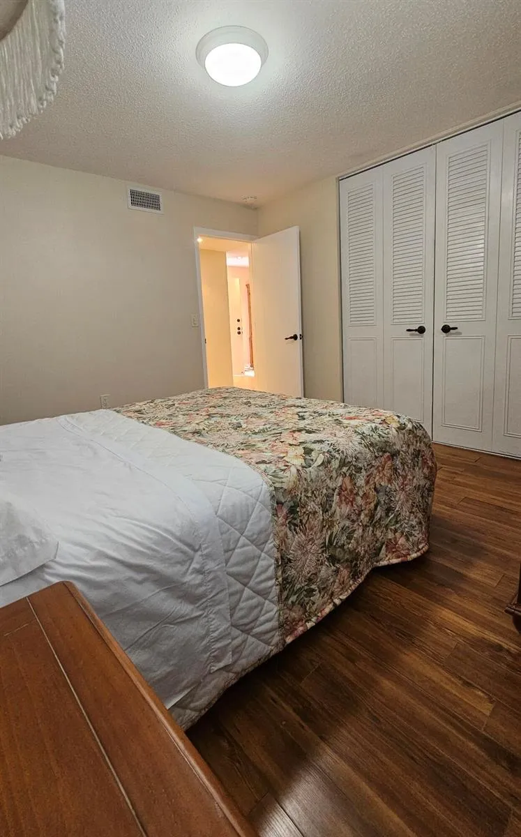 504 Davis Road #96 Palm Springs, FL 33461