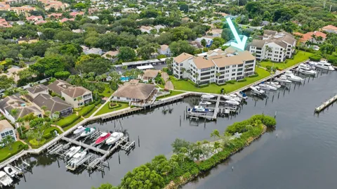 811 Oak Harbour Drive