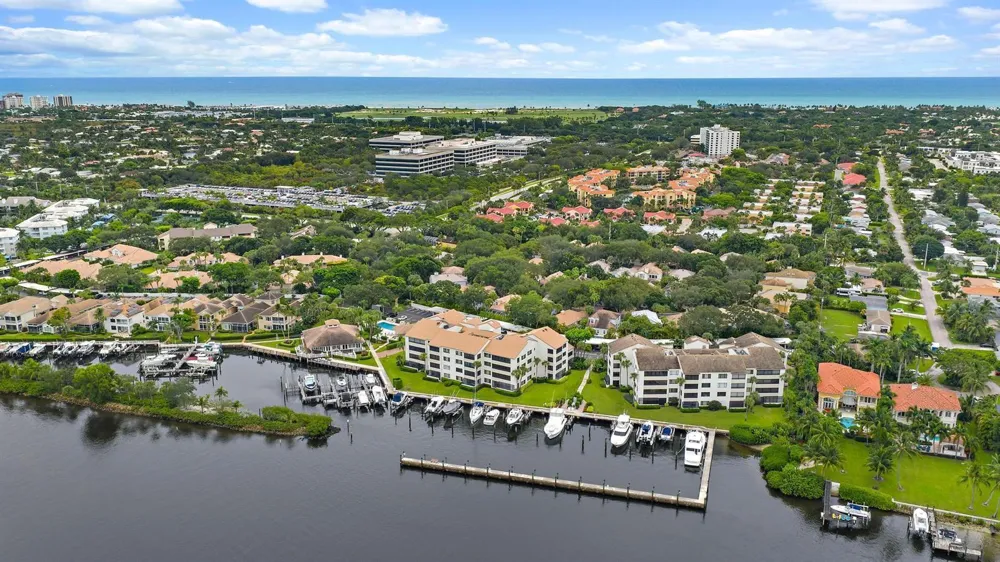 811 Oak Harbour Drive Juno Beach, FL 33408