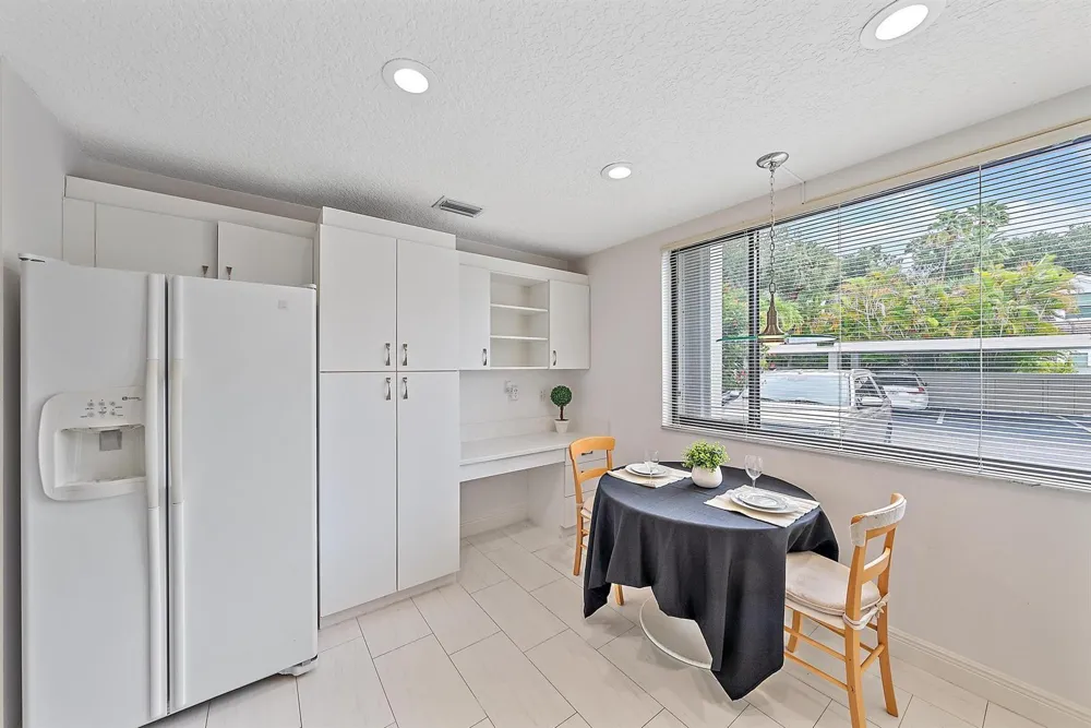 811 Oak Harbour Drive Juno Beach, FL 33408