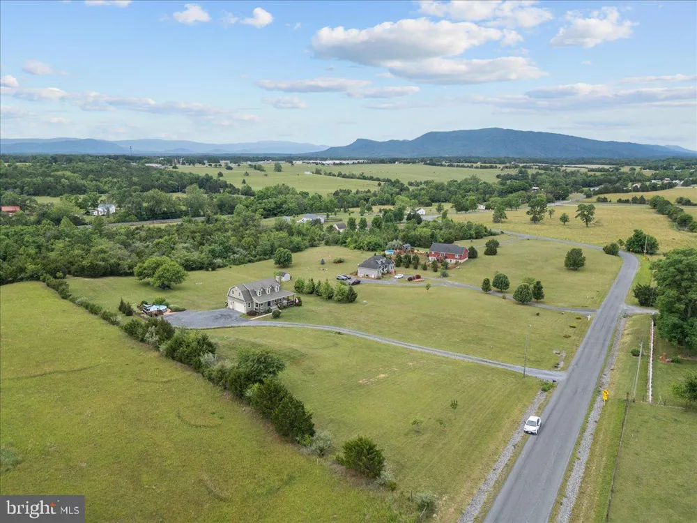 461 VETERANS ROAD Middletown, VA 22645