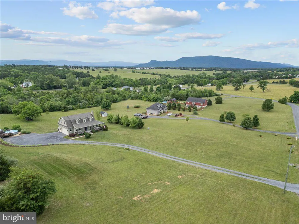 461 VETERANS ROAD Middletown, VA 22645