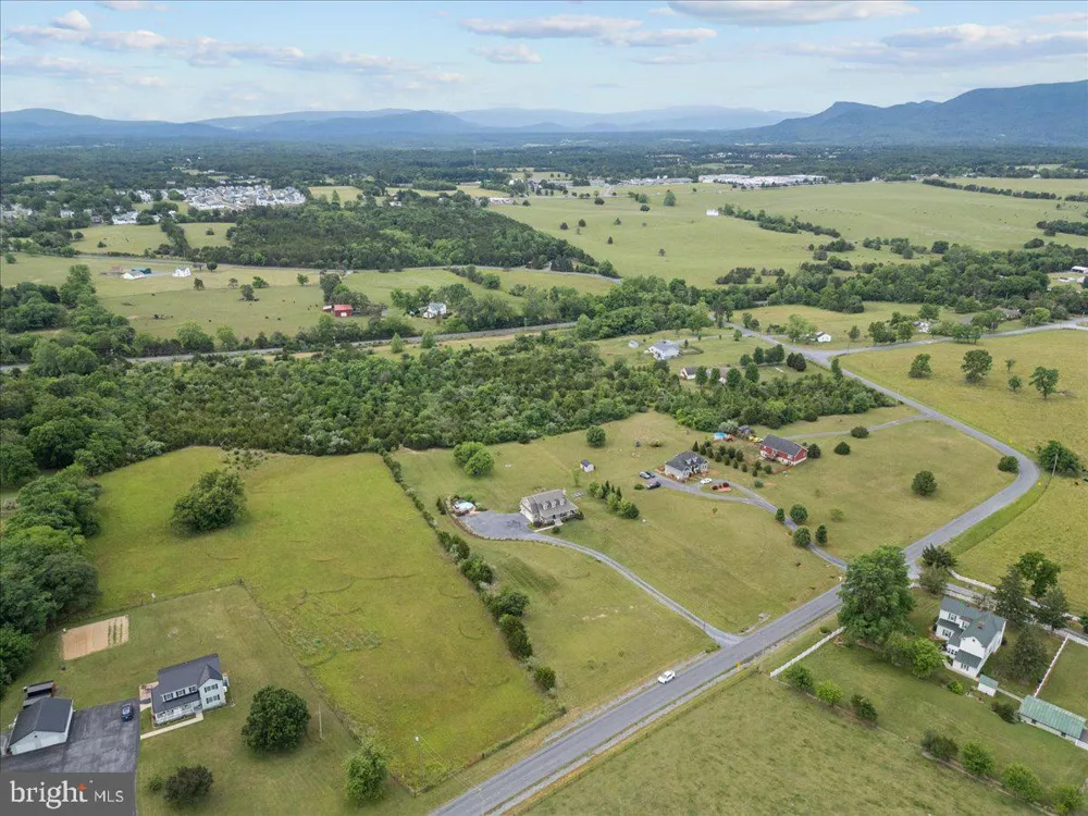 461 VETERANS ROAD Middletown, VA 22645