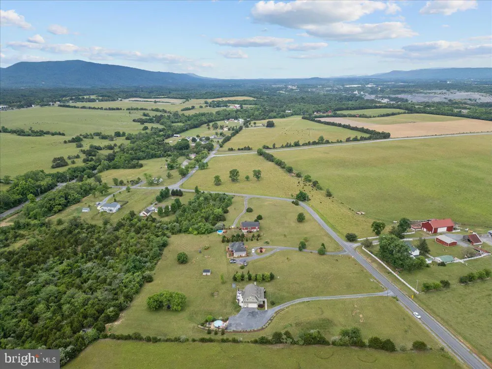 461 VETERANS ROAD Middletown, VA 22645