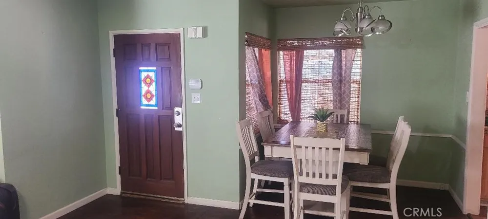 2429 C Bakersfield, CA 93301