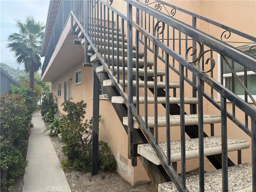 7061 Greeley Tujunga, CA 91042