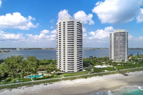 5070 Ocean Drive #23c