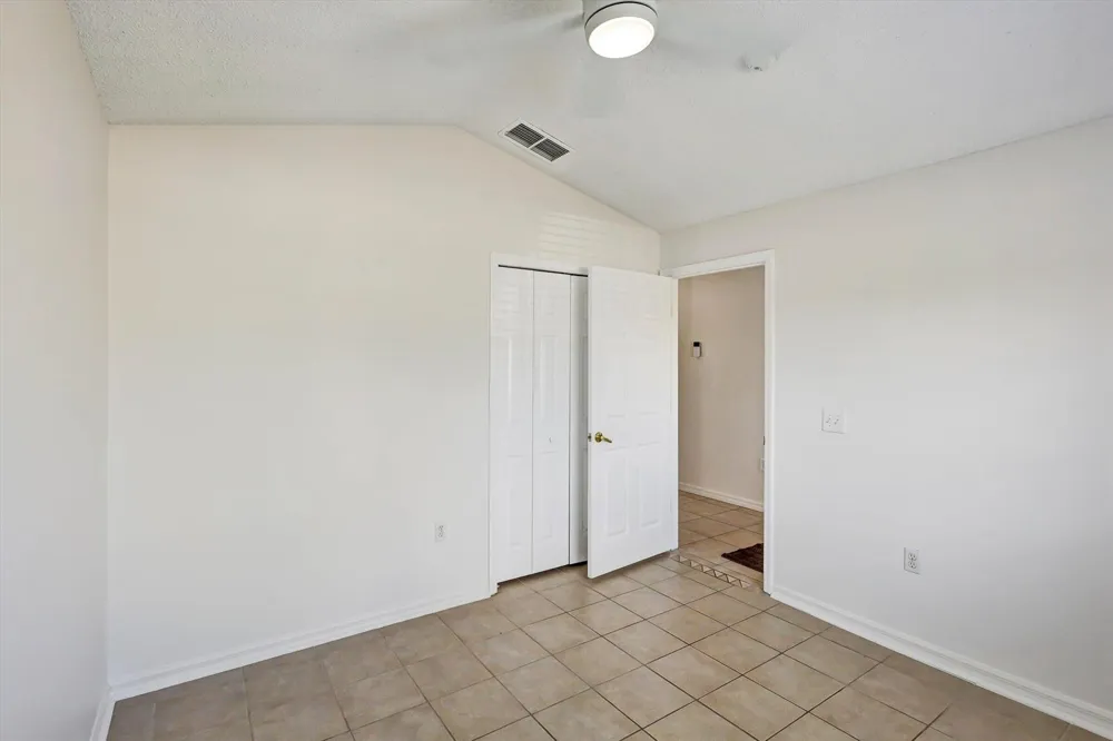 1175 Jaybee Avenue Davenport, FL 33897