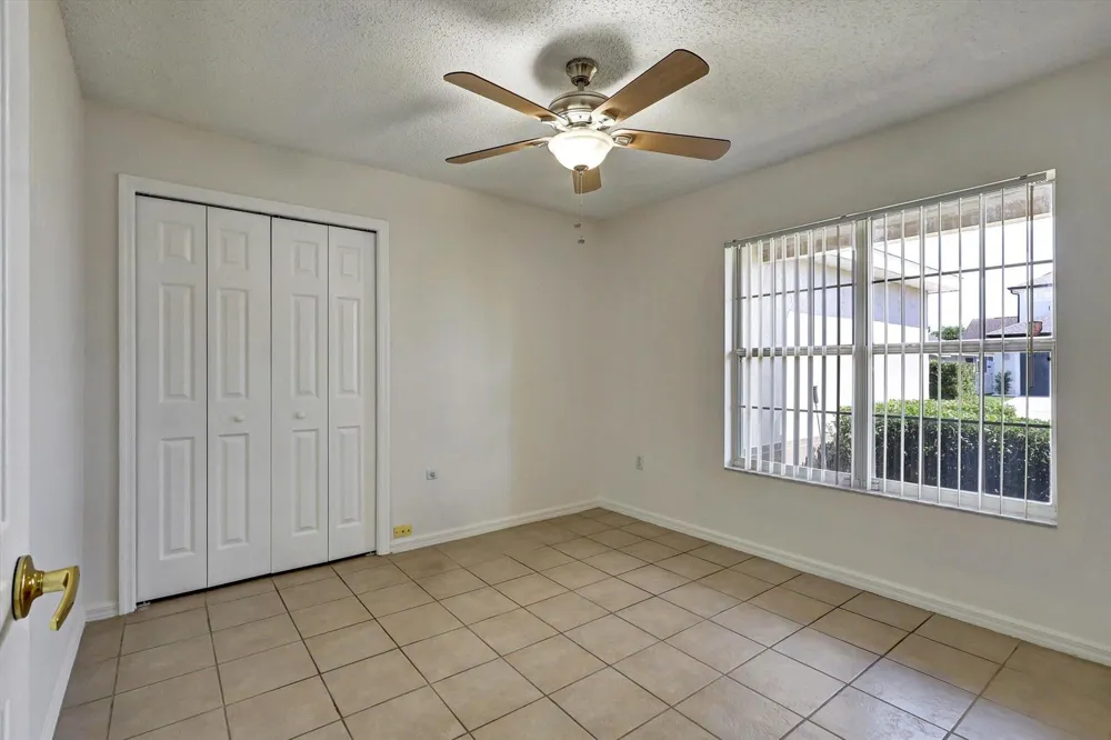 1175 Jaybee Avenue Davenport, FL 33897