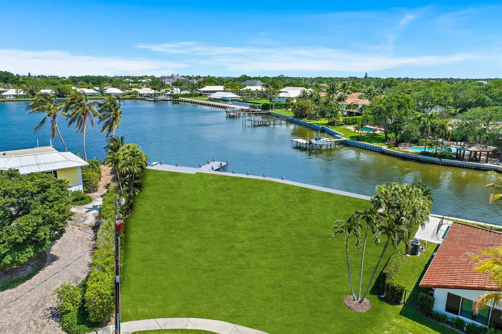 1454 Point Way North Palm Beach, FL 33408