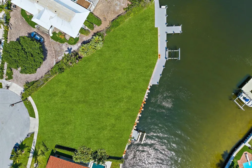 1454 Point Way North Palm Beach, FL 33408