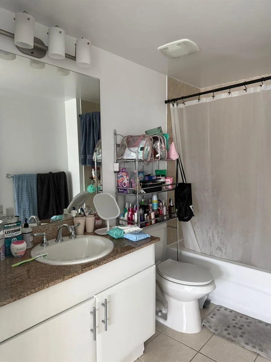 1861 NW S River Drive #2408 Miami, FL 33125