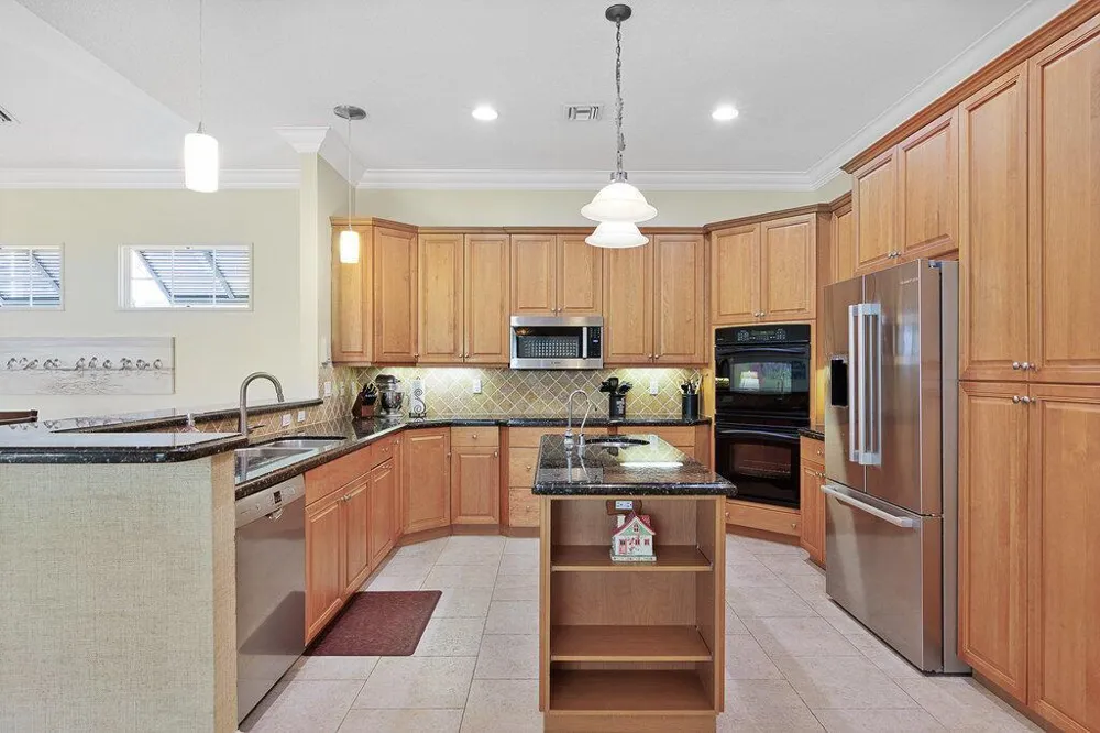 9190 Spring Time Drive Vero Beach, FL 32963
