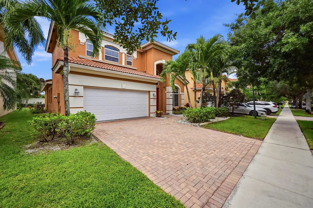 421 Gazetta Way West Palm Beach, FL 33413