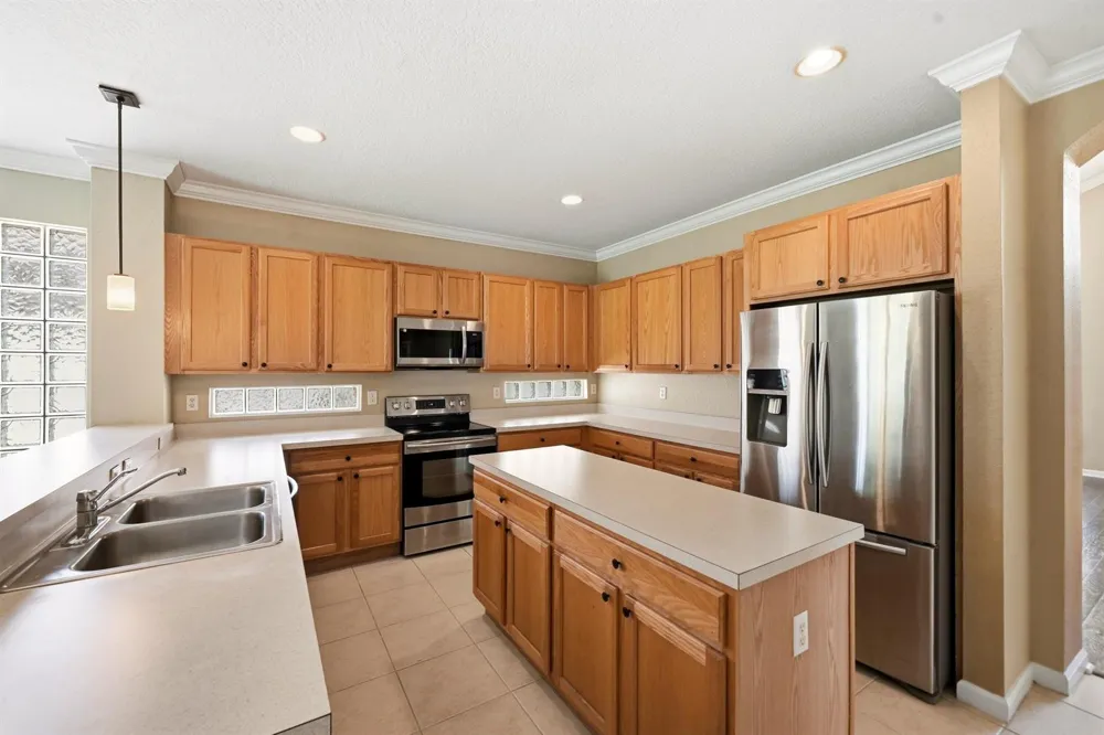 421 Gazetta Way West Palm Beach, FL 33413
