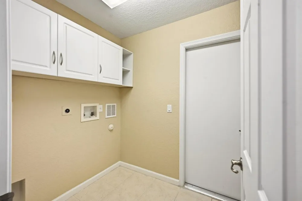 421 Gazetta Way West Palm Beach, FL 33413