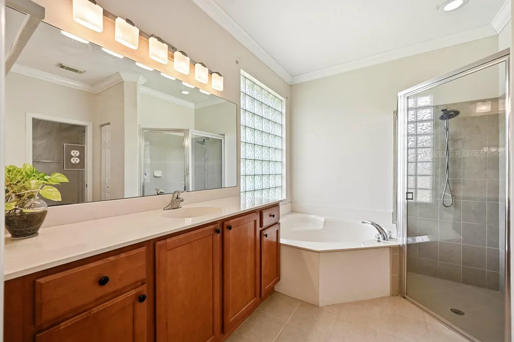 421 Gazetta Way West Palm Beach, FL 33413