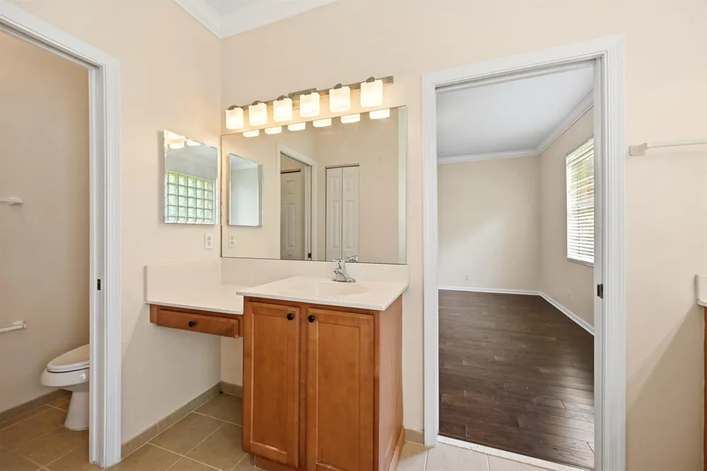 421 Gazetta Way West Palm Beach, FL 33413