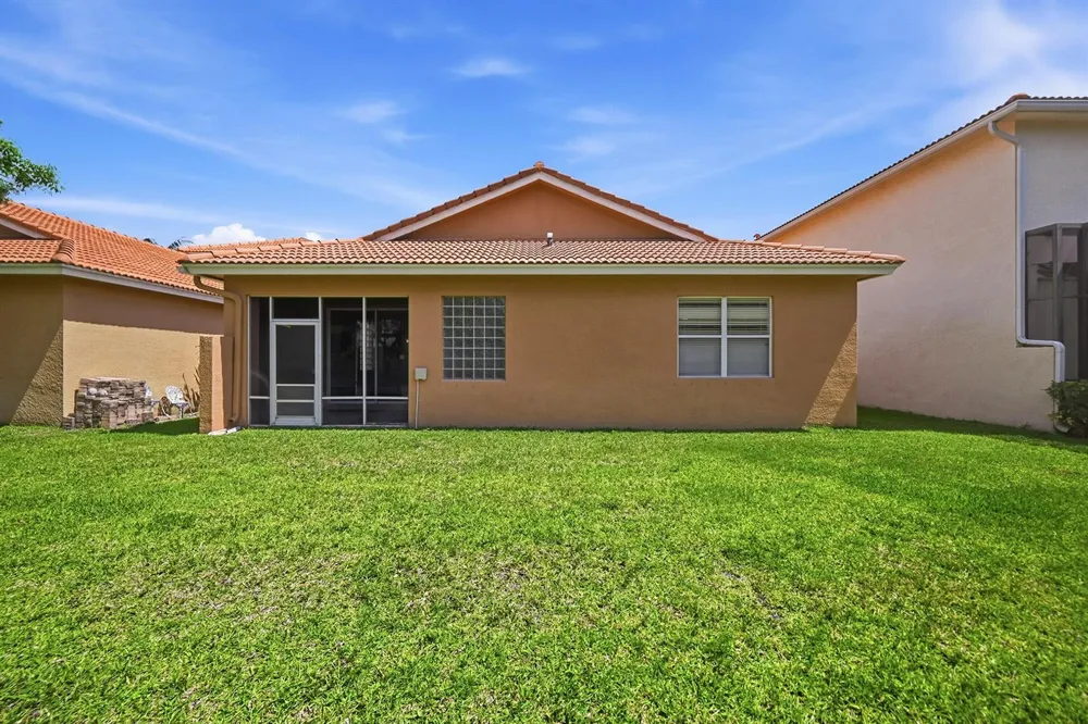 421 Gazetta Way West Palm Beach, FL 33413