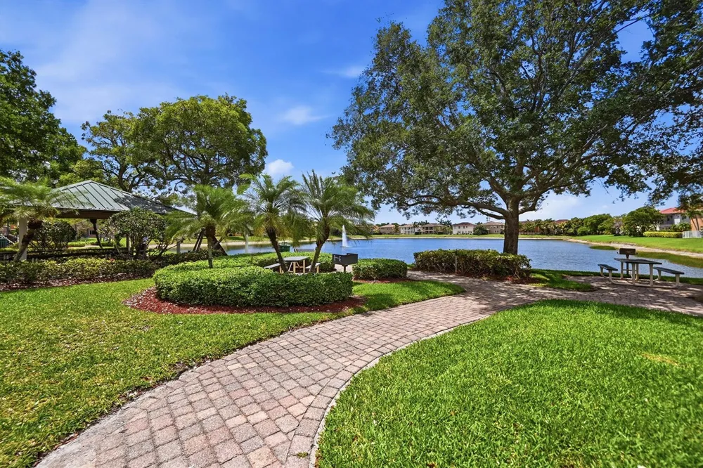 421 Gazetta Way West Palm Beach, FL 33413
