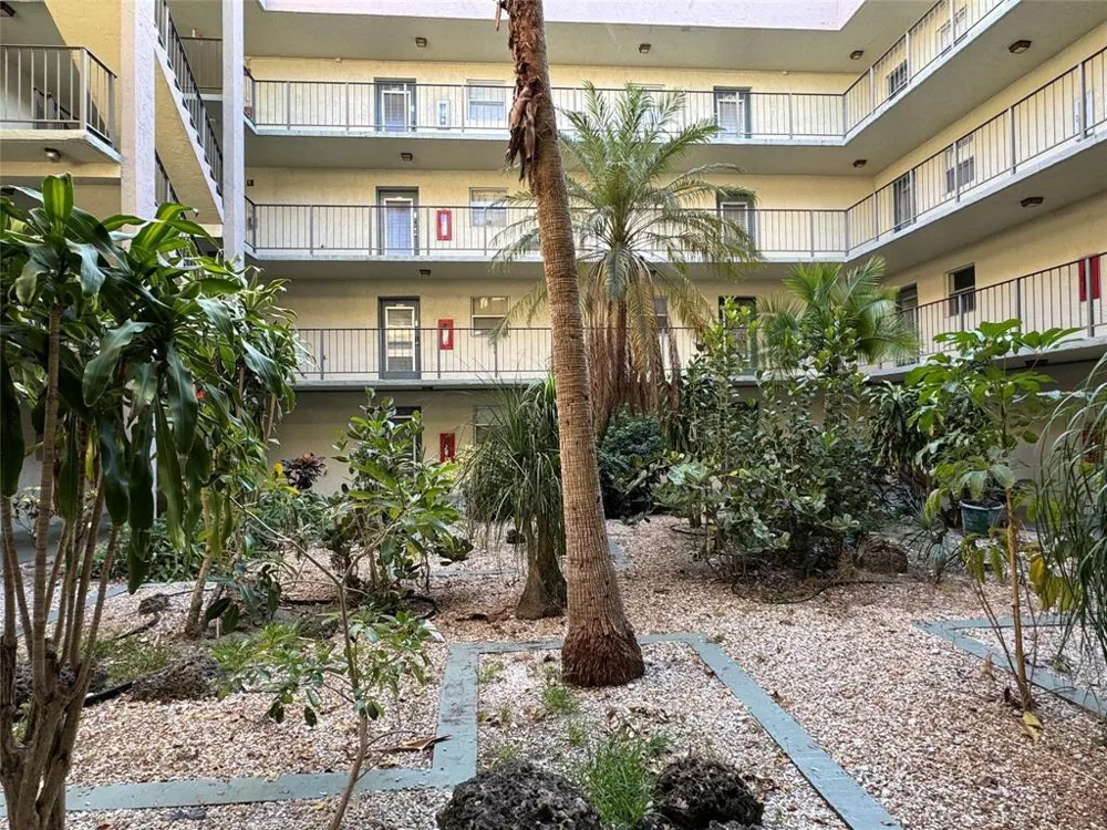 1800 SW 81st Avenue #1307 North Lauderdale, FL 33068