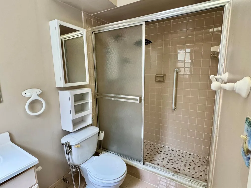 1800 SW 81st Avenue #1307 North Lauderdale, FL 33068