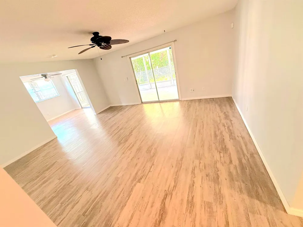 2466 44th Avenue Vero Beach, FL 32966