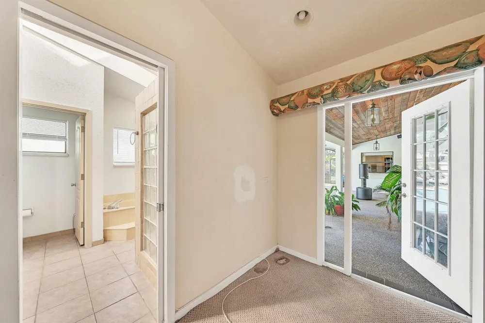 4377 NW 88th Terrace Coral Springs, FL 33065