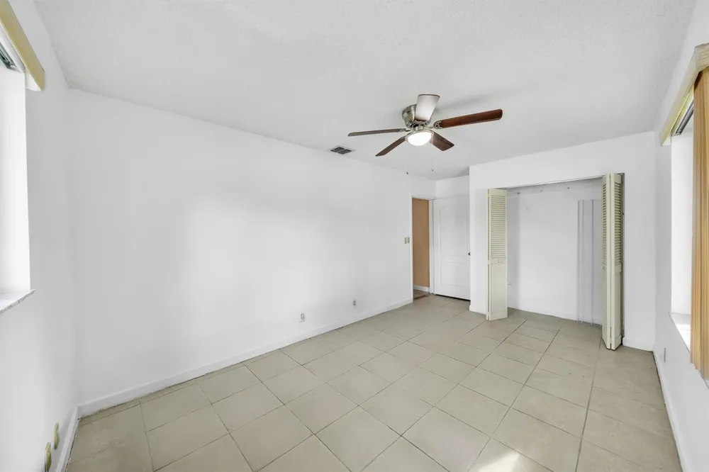 4377 NW 88th Terrace Coral Springs, FL 33065