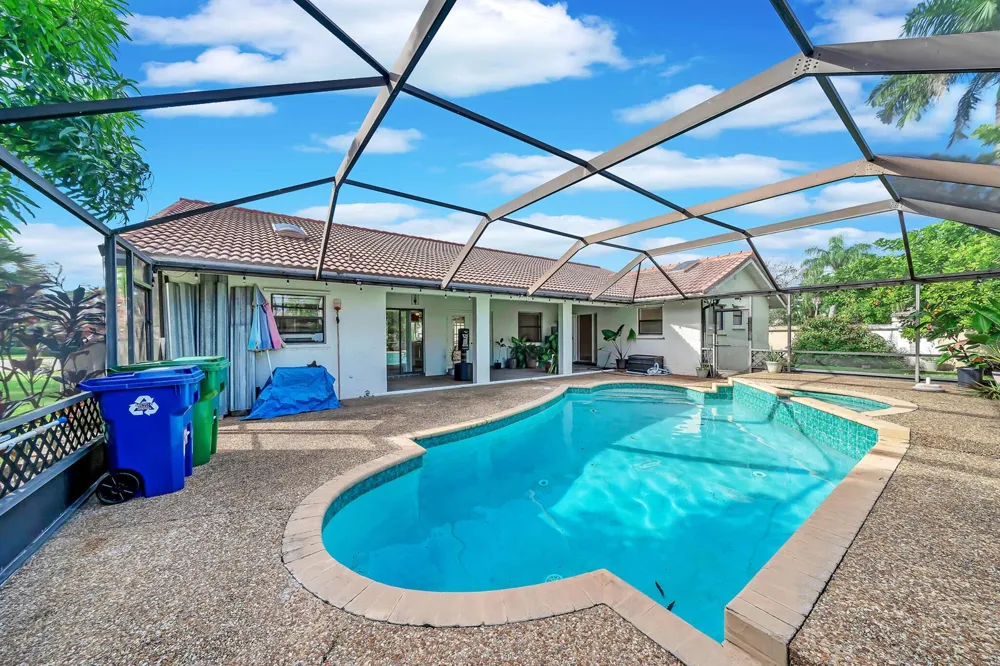 4377 NW 88th Terrace Coral Springs, FL 33065
