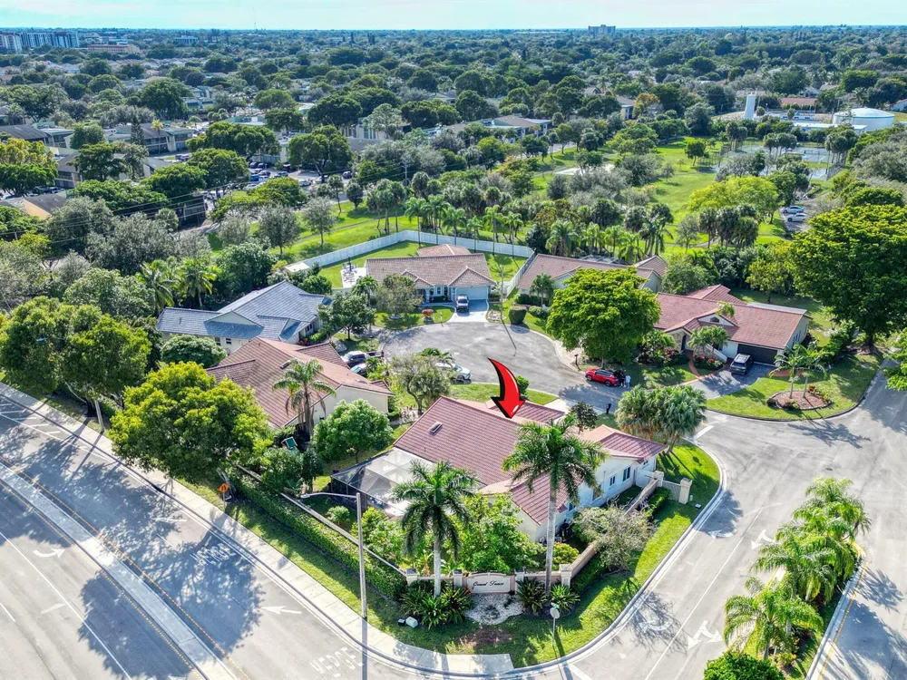 4377 NW 88th Terrace Coral Springs, FL 33065
