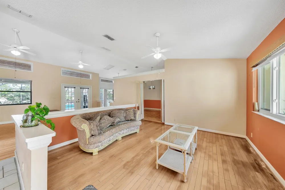 4377 NW 88th Terrace Coral Springs, FL 33065
