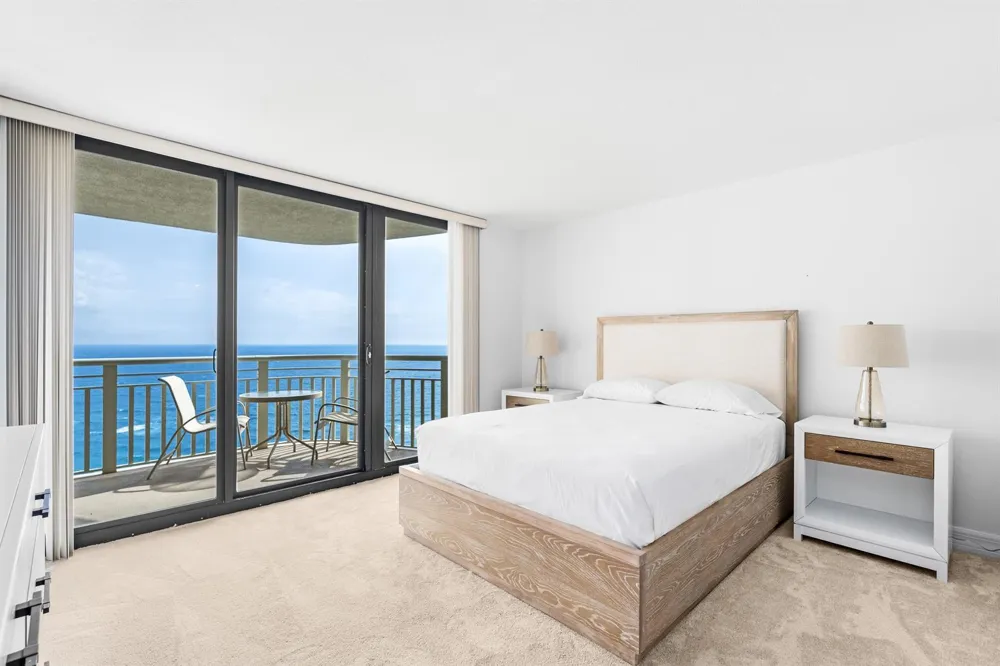 3000 Ocean Drive #28e Riviera Beach, FL 33404
