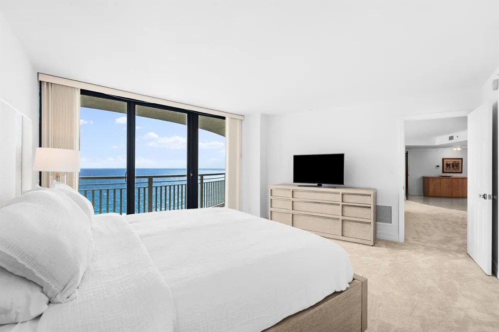 3000 Ocean Drive #28e Riviera Beach, FL 33404