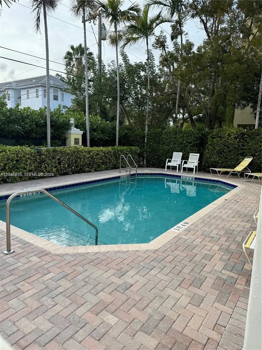2660 NE 8th Ave #107 Wilton Manors, FL 33334