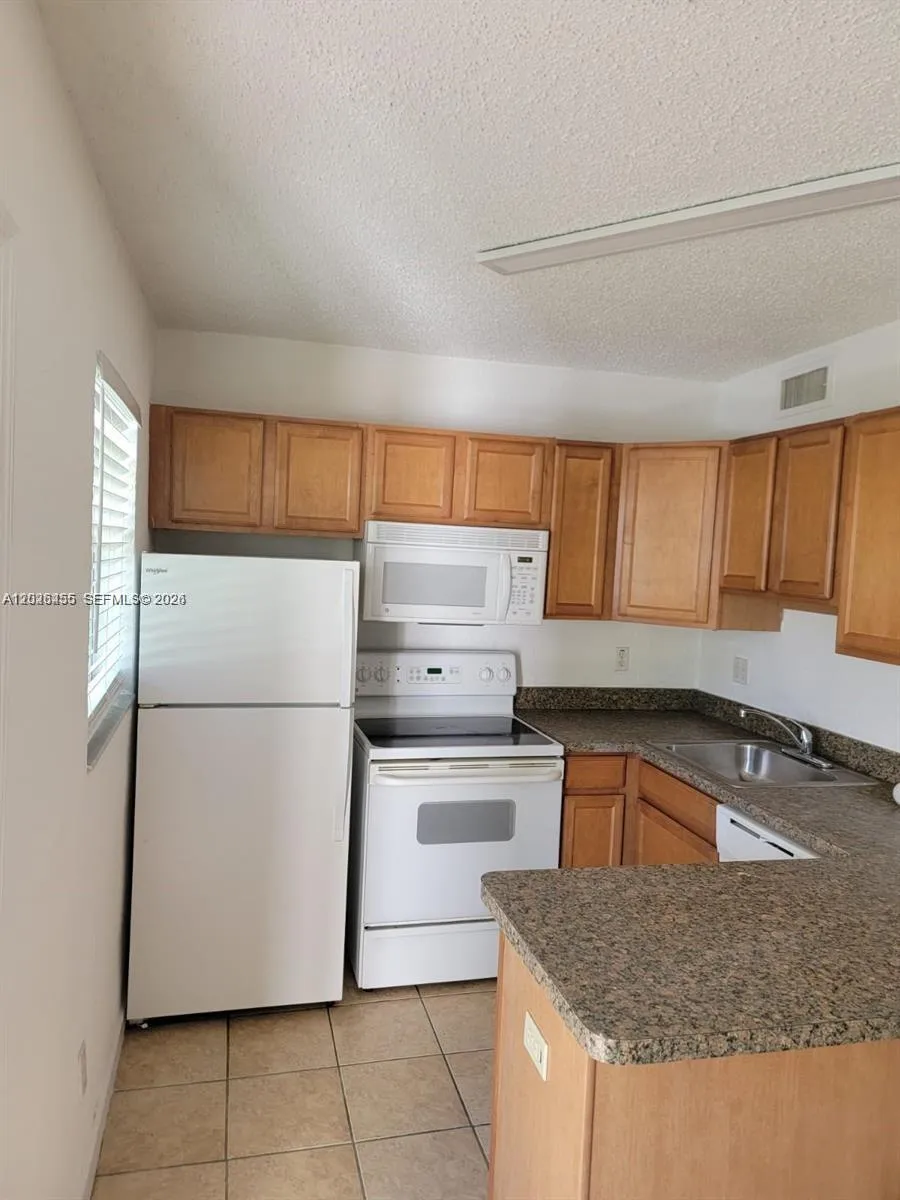 2660 NE 8th Ave #107 Wilton Manors, FL 33334